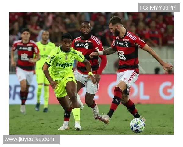 弗拉门戈门将失误送礼对手轻松进球引发全场哄笑