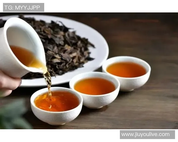 阿莫林惊讶有人喝茶加牛奶直言这让我感到困惑不已