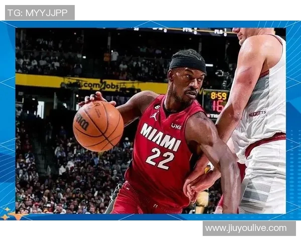 阿德巴约盛赞爱德华兹具备掌控比赛节奏的能力与影响力